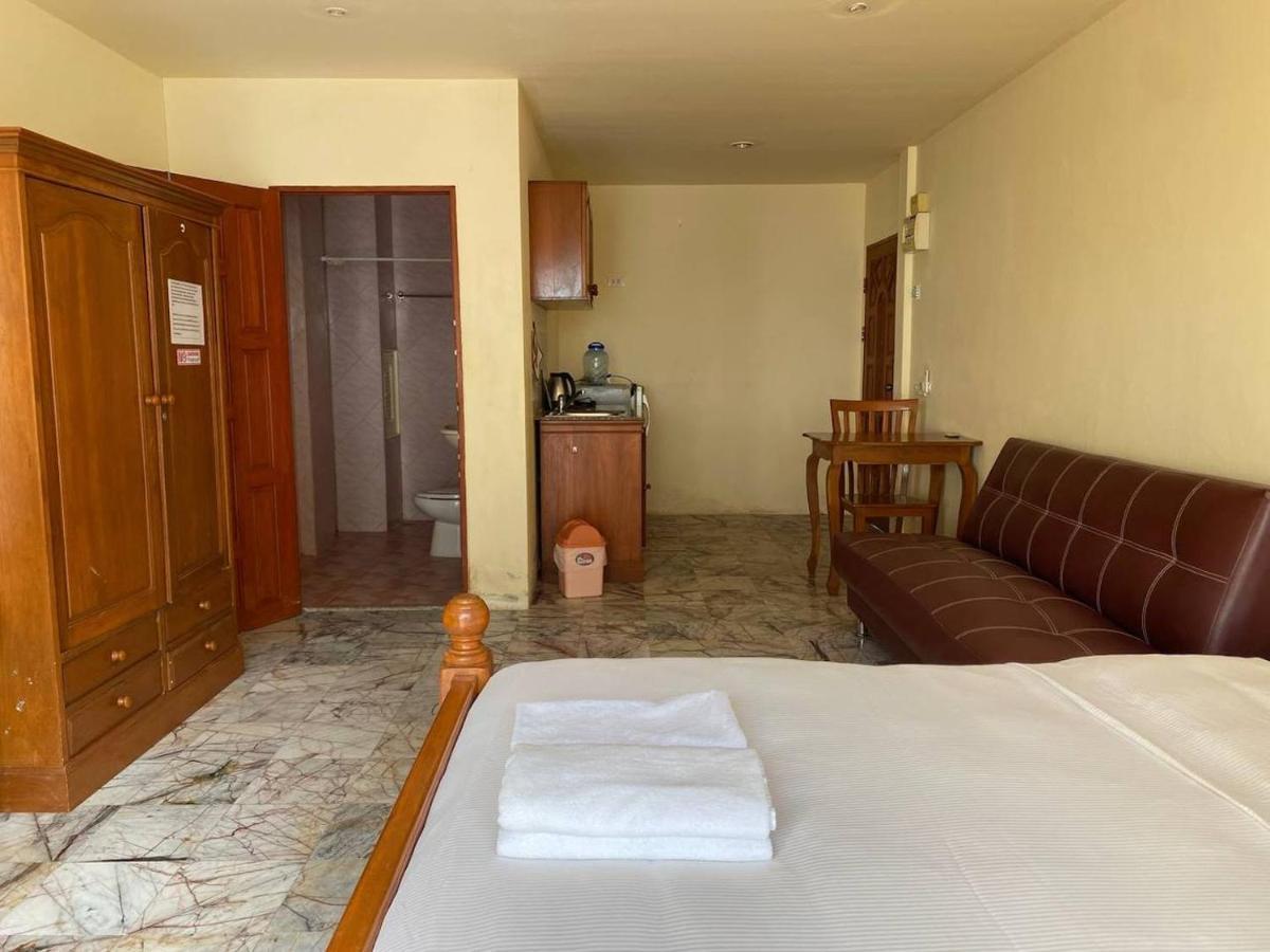 Orange Jomtien Otel Dış mekan fotoğraf